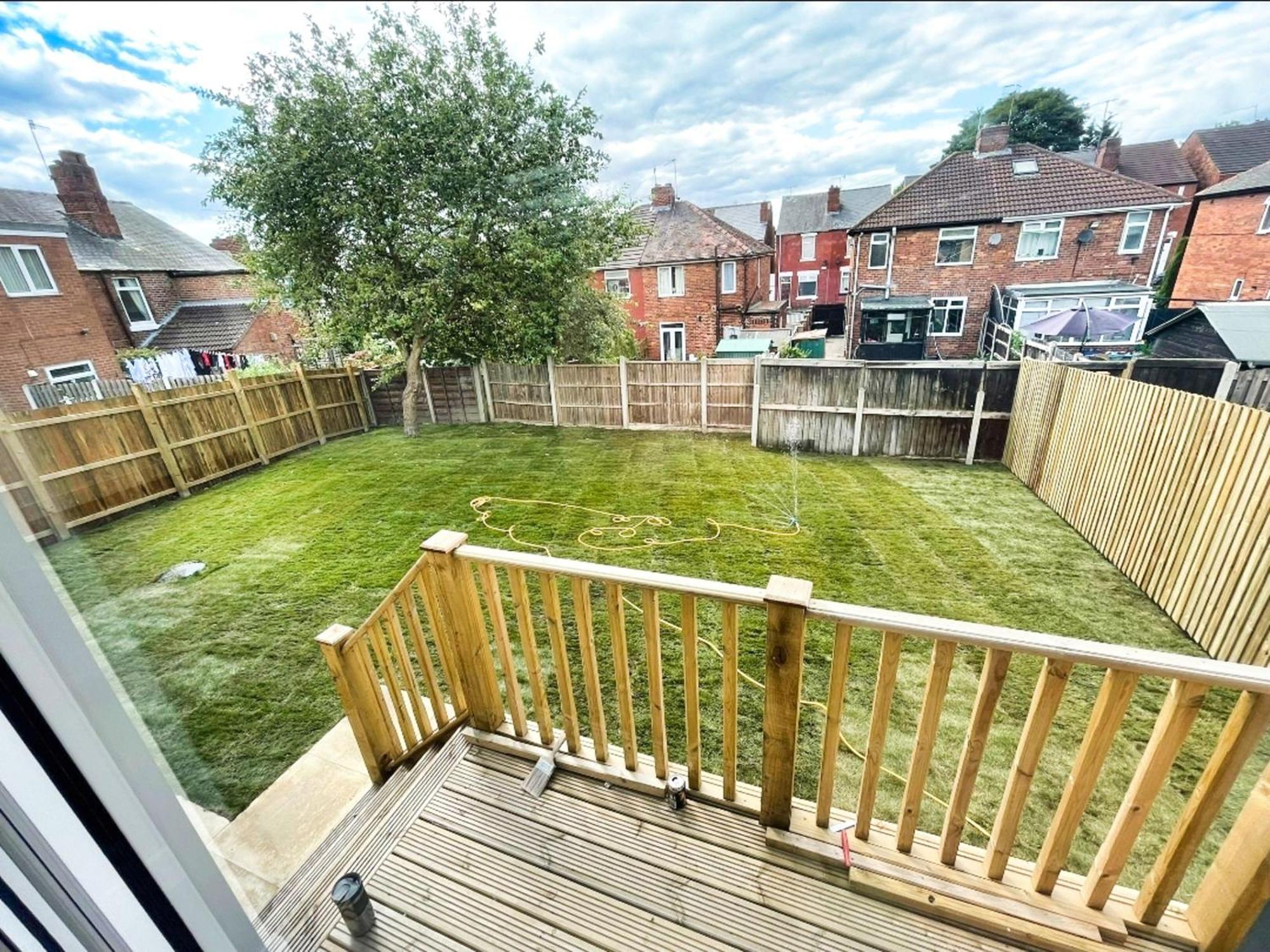 Rotherham - Rawmarsh - Great Customer Feedback - 2 Bed Bungalow - New Build - High End Furnishings - Wheel Chair Accessible - Large Enclosed Garden - Dog Friendly 外观 照片